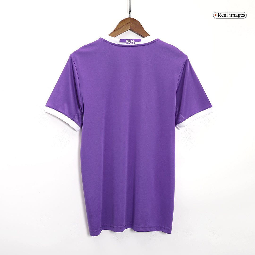 Camiseta de fútbol vintage de visitante del Real Madrid 2016/17