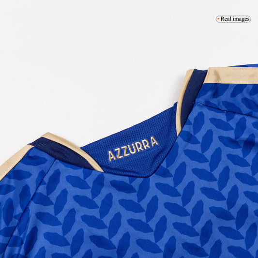 Kit de camiseta de fútbol local de Italia (camiseta, pantalones cortos y calcetines) 2026