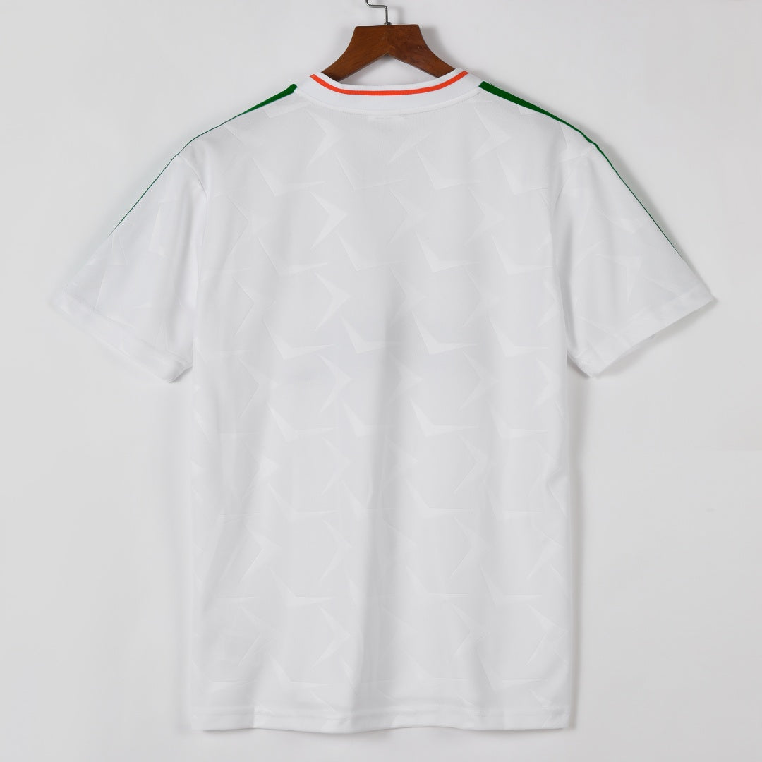 Camiseta retro visitante de Irlanda 1990-1992