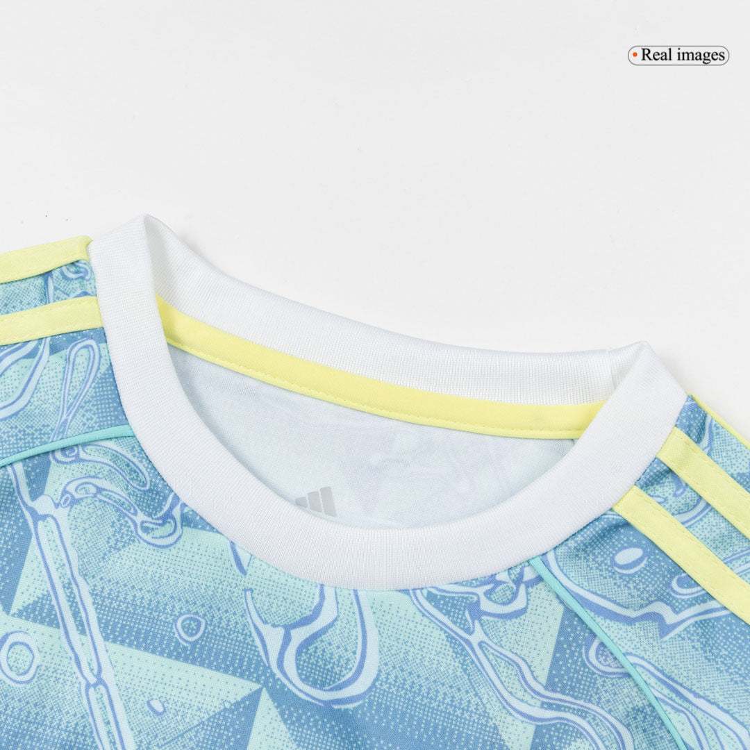 Kit de camiseta de fútbol de visitante de la Juventus para niños (camiseta, pantalones cortos y calcetines) 25/26 azul