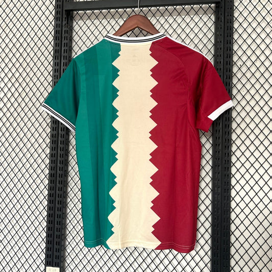 Camiseta especial del Liverpool 25/26 Eagle