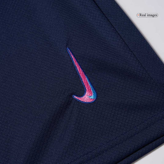 Kit de fútbol infantil de visitante del Atlético de Madrid (Kit y pantalón corto) 2024/25