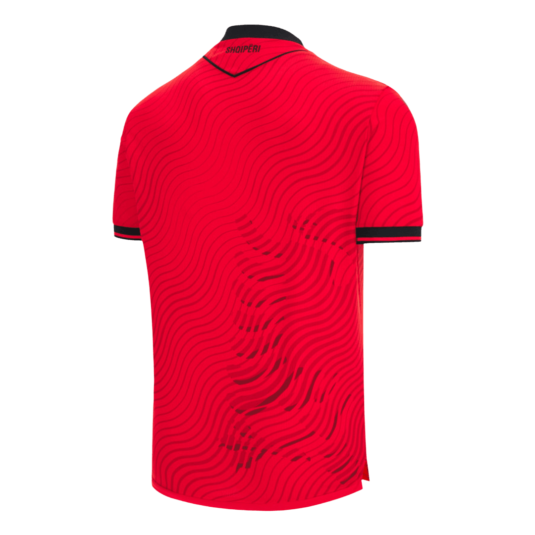 Camiseta de local de Albania para el Mundial 2026, color rojo.