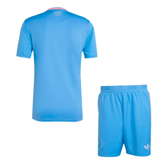 Kit de fútbol de visitante del Inter Miami (camiseta y pantalones cortos) 2025, azul