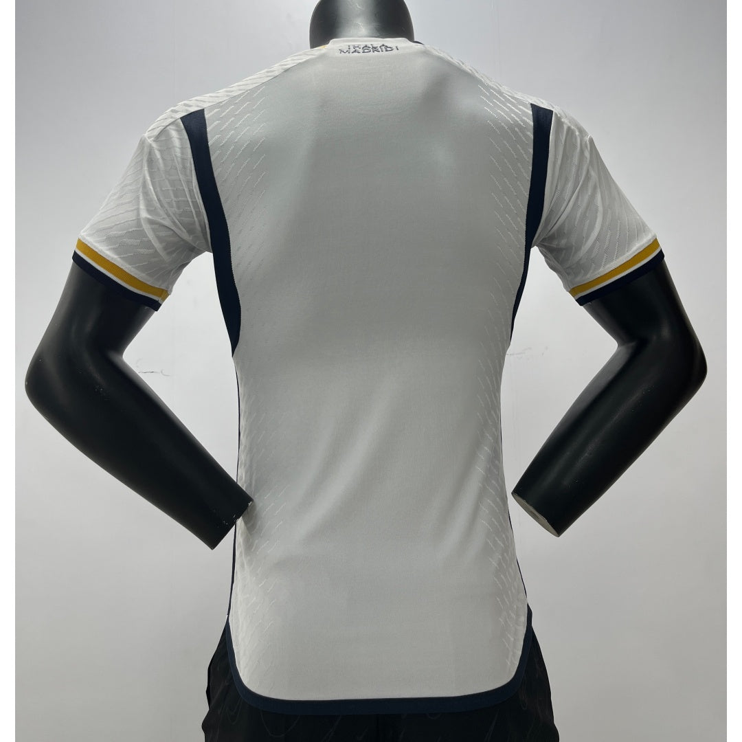 Camiseta de local del Real Madrid, versión de jugador 2023/2024
