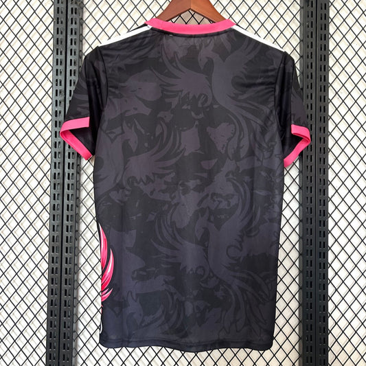 Camiseta edición especial del Liverpool Black Eagle (tallas 25/26)