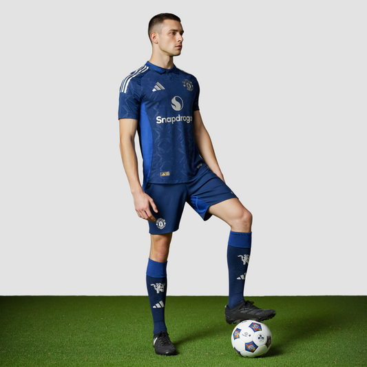 Camiseta de fútbol visitante del Manchester United 2024/25