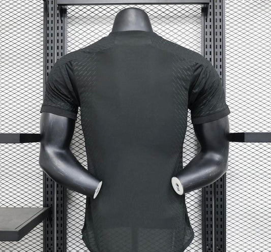 Camiseta tercera del Real Madrid versión jugador 2023-2024