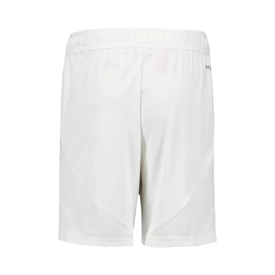 Pantalón cortos de local del Real Madrid