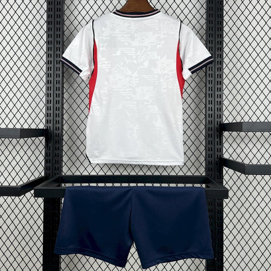 Kit local de Inglaterra para niños 26/27