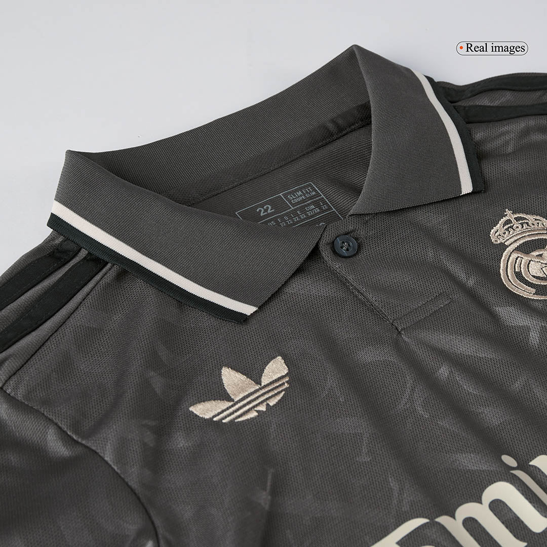 Kit de camiseta de fútbol de la tercera equipación del Real Madrid para niños