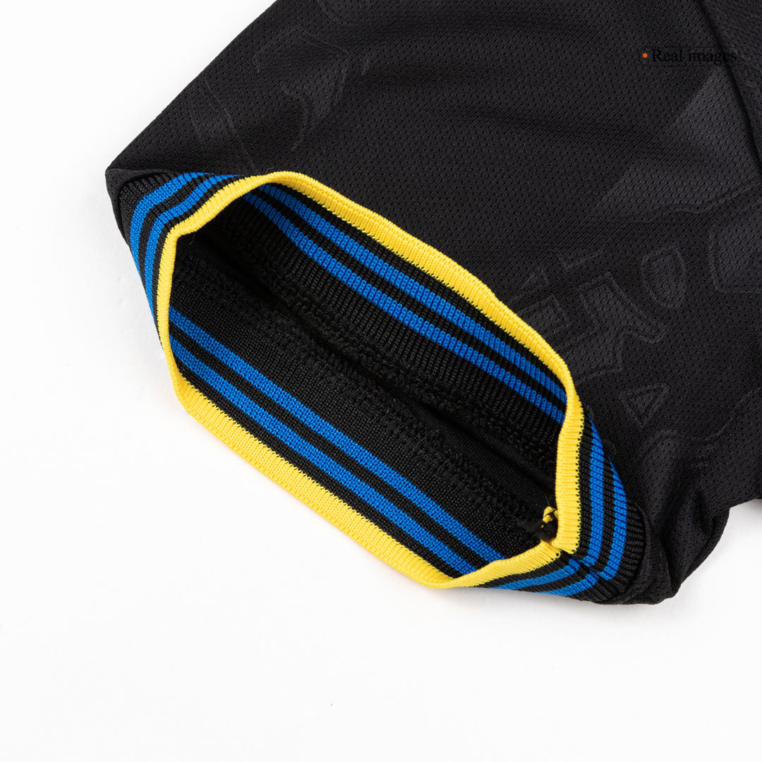 Kit de fútbol infantil de visitante del Manchester United (Kit, pantalón corto y calcetines) 2025/26