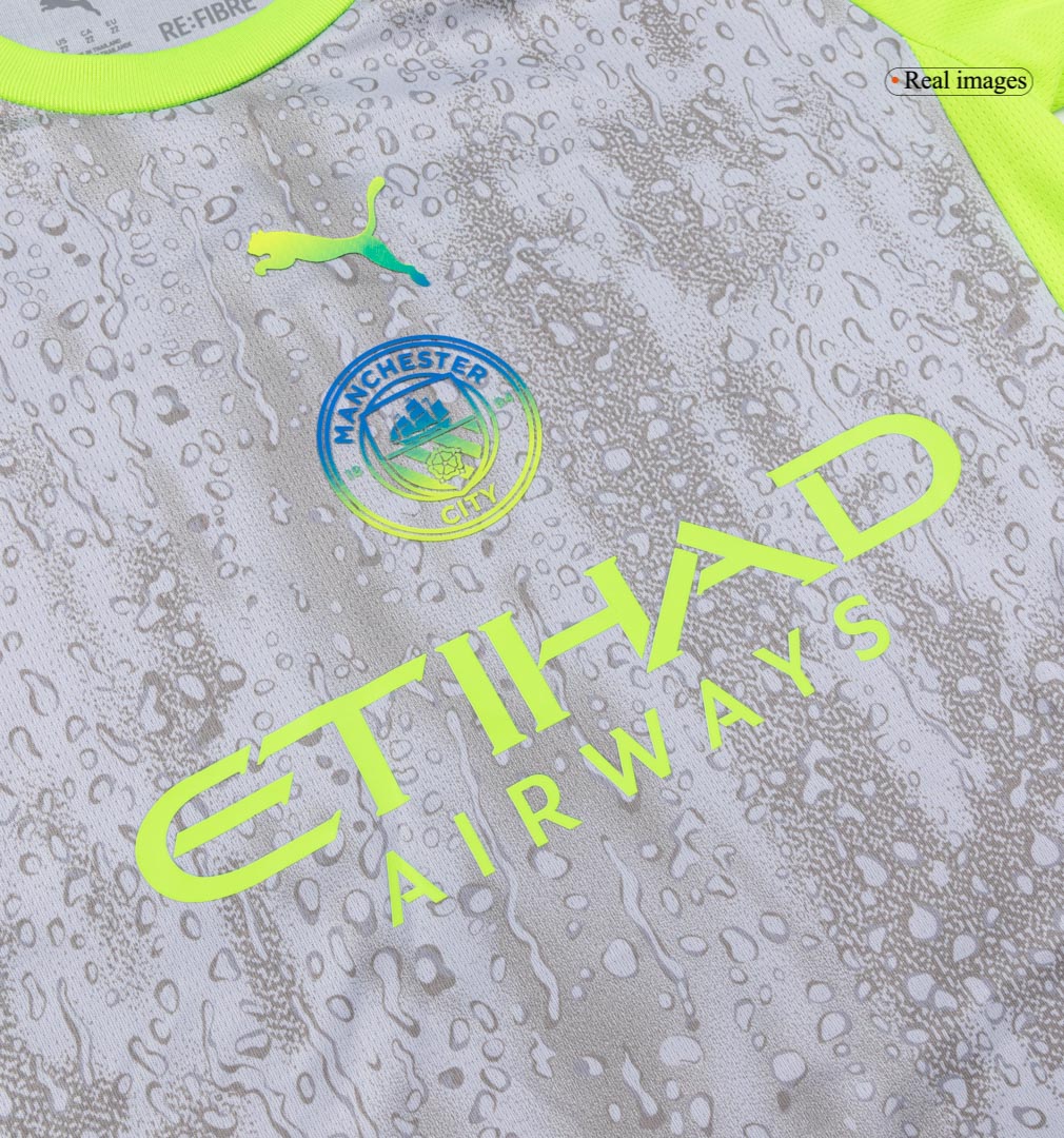 Kit de fútbol visitante del Manchester City para niños (Kit, pantalón corto y medias) 2025/26