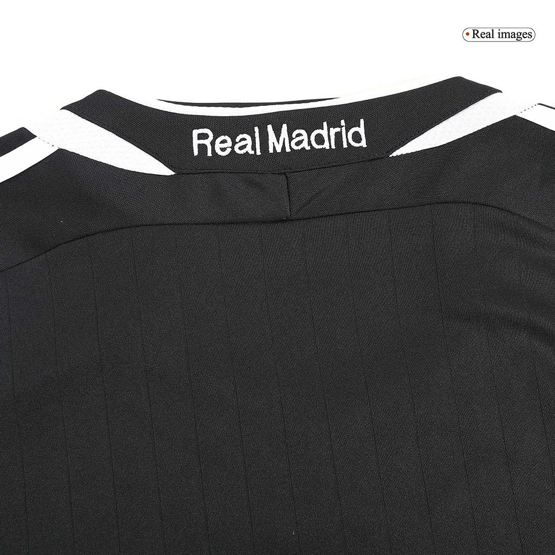 Camiseta de fútbol vintage de visitante del Real Madrid 2006/07, manga larga