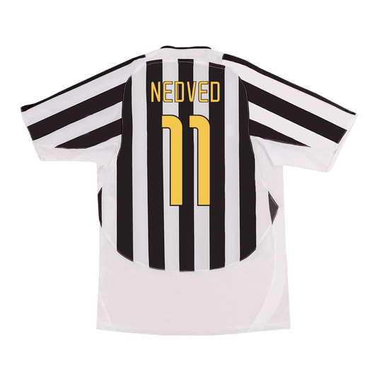 Camiseta de fútbol retro NEDVED #11 2003/04 Juventus local