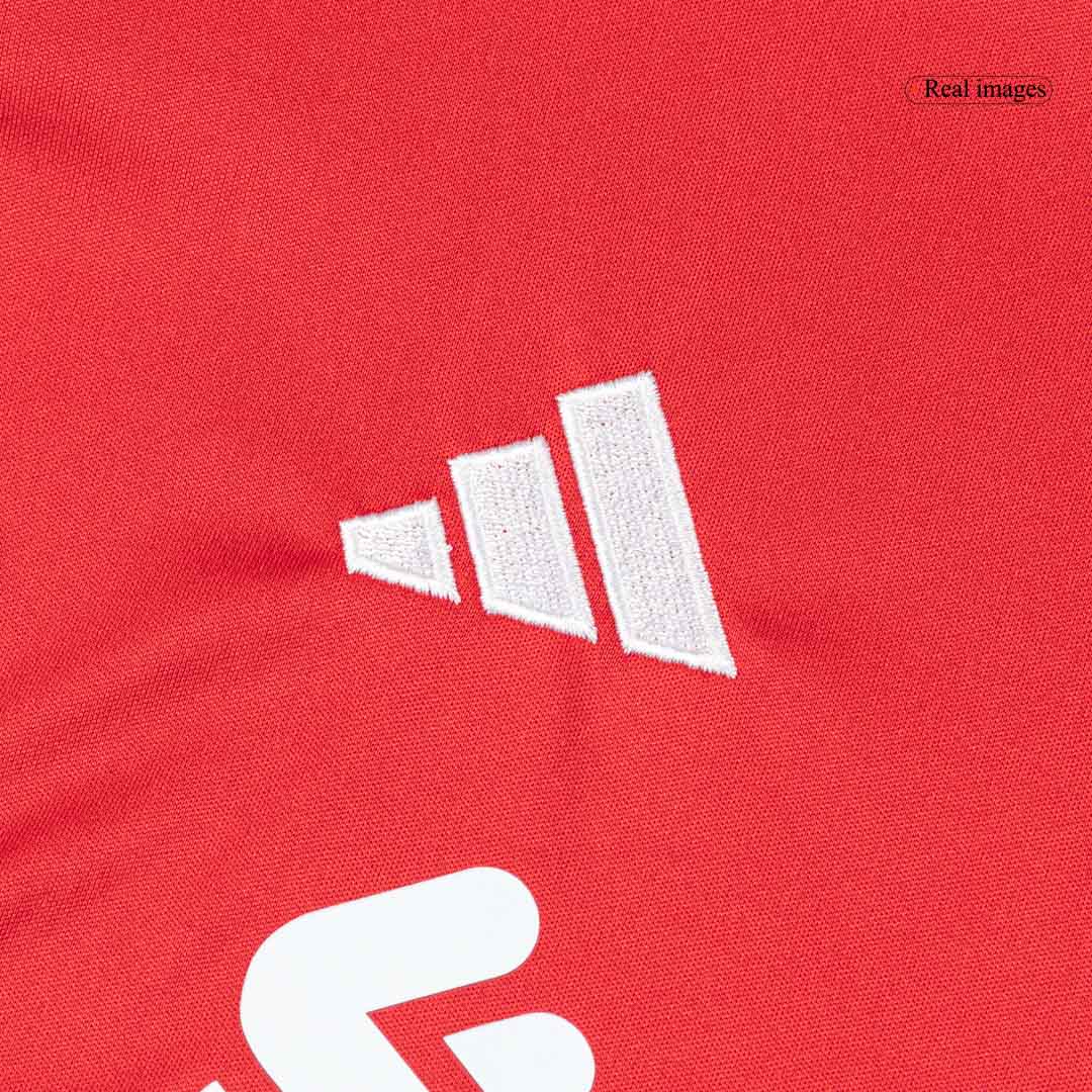 Kit de camiseta de fútbol local del Liverpool para niños (camiseta, pantalón corto y calcetines) 2025/26