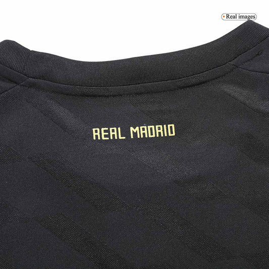 Camiseta de fútbol vintage de visitante del Real Madrid 2011/12