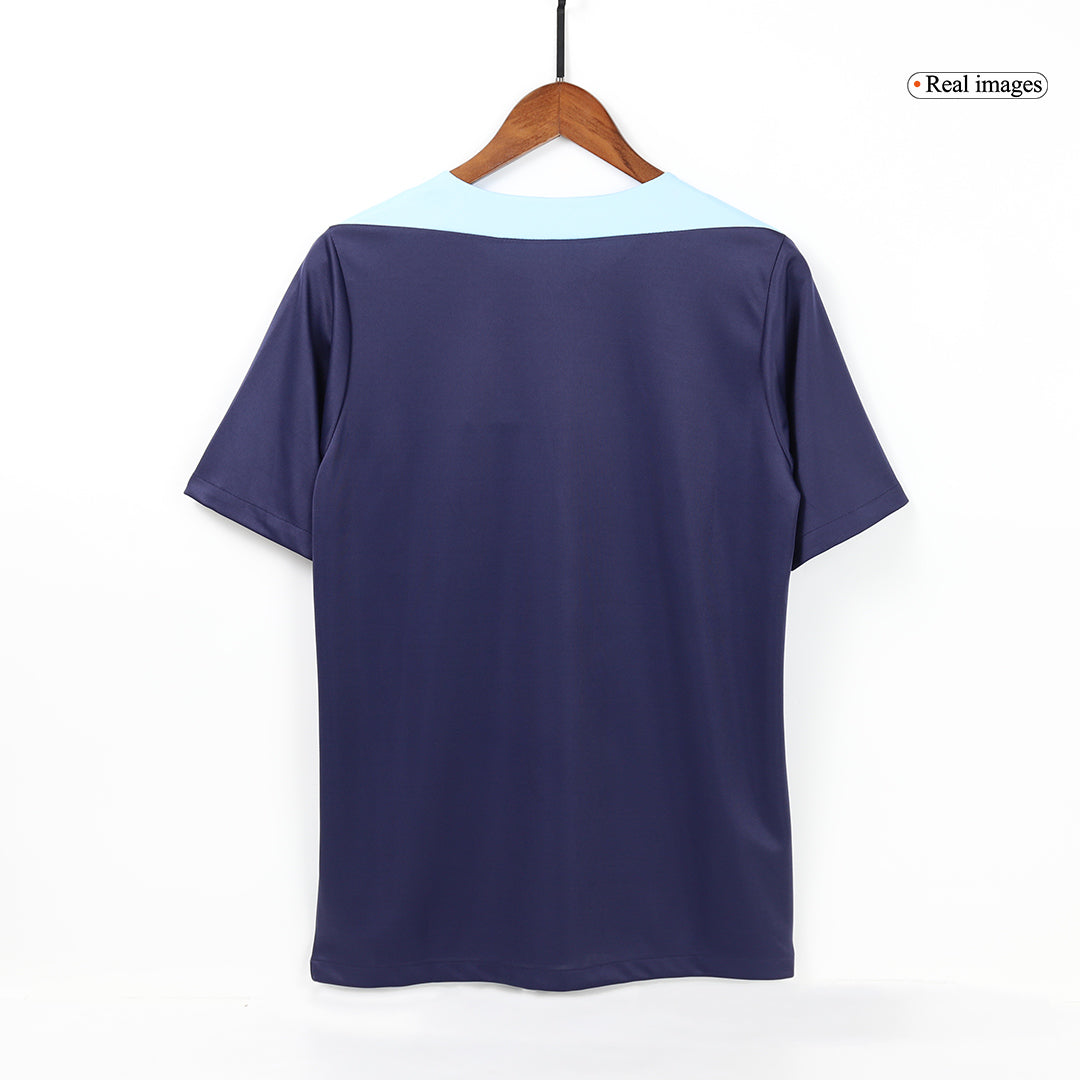 Camiseta de fútbol de Francia antes del partido de la Eurocopa 2024
