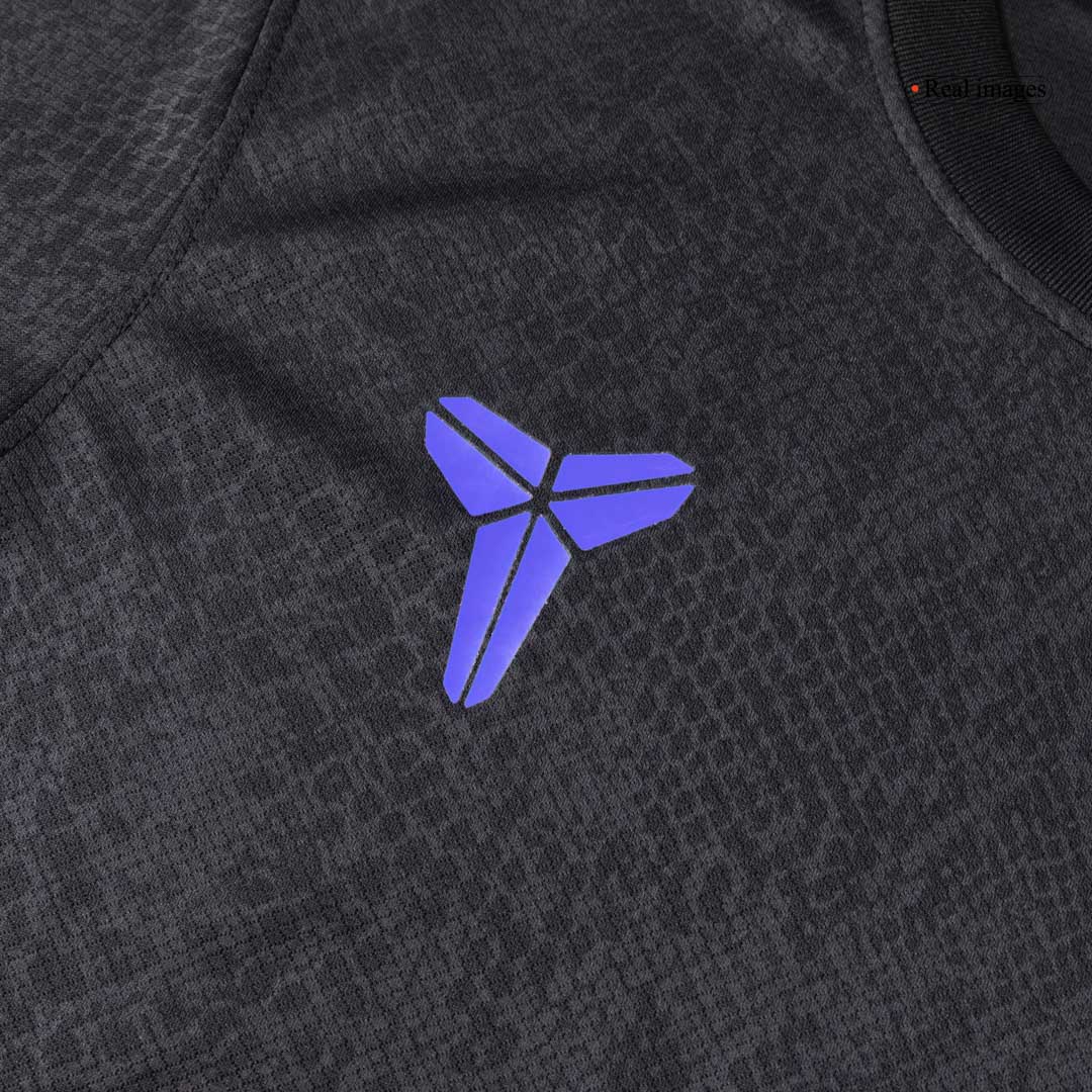 Camiseta de entrenamiento prepartido del Barcelona x Kobe Bryant 25/26, negra