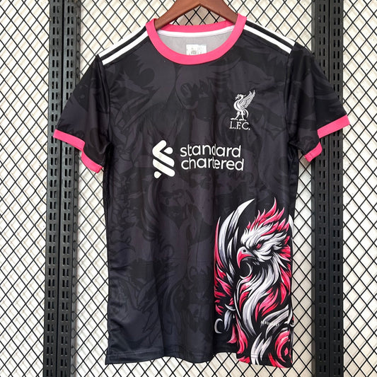 Camiseta edición especial del Liverpool Black Eagle (tallas 25/26)