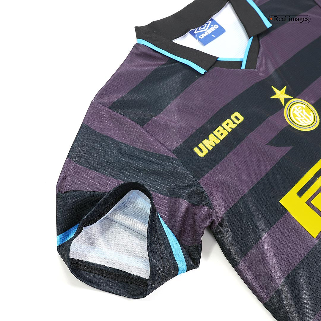 Camiseta retro de fútbol visitante del Inter de Milán 1997/98