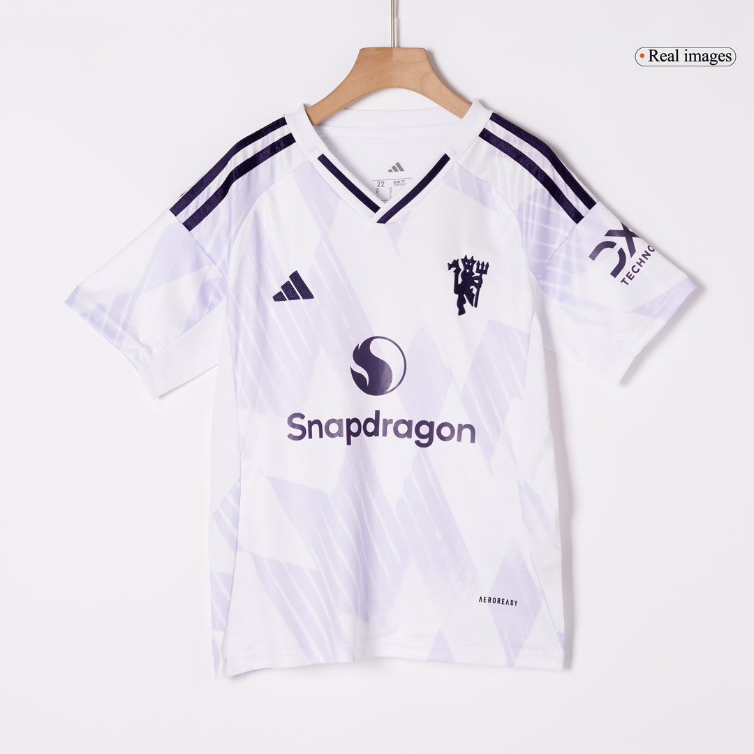 Kit de fútbol visitante del Manchester United para niño (Kit, pantalón corto y calcetines) 2025/26, color blanco