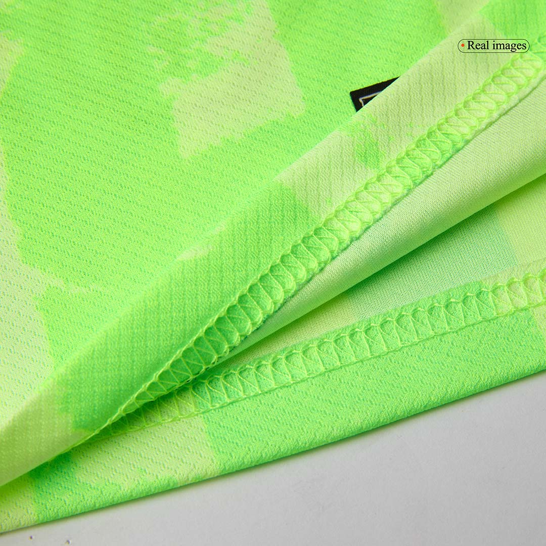 Kit de fútbol infantil de visitante del Barcelona (camiseta y pantalón corto) 2024/25 - UCL (logotipo de Spotify sin texto)