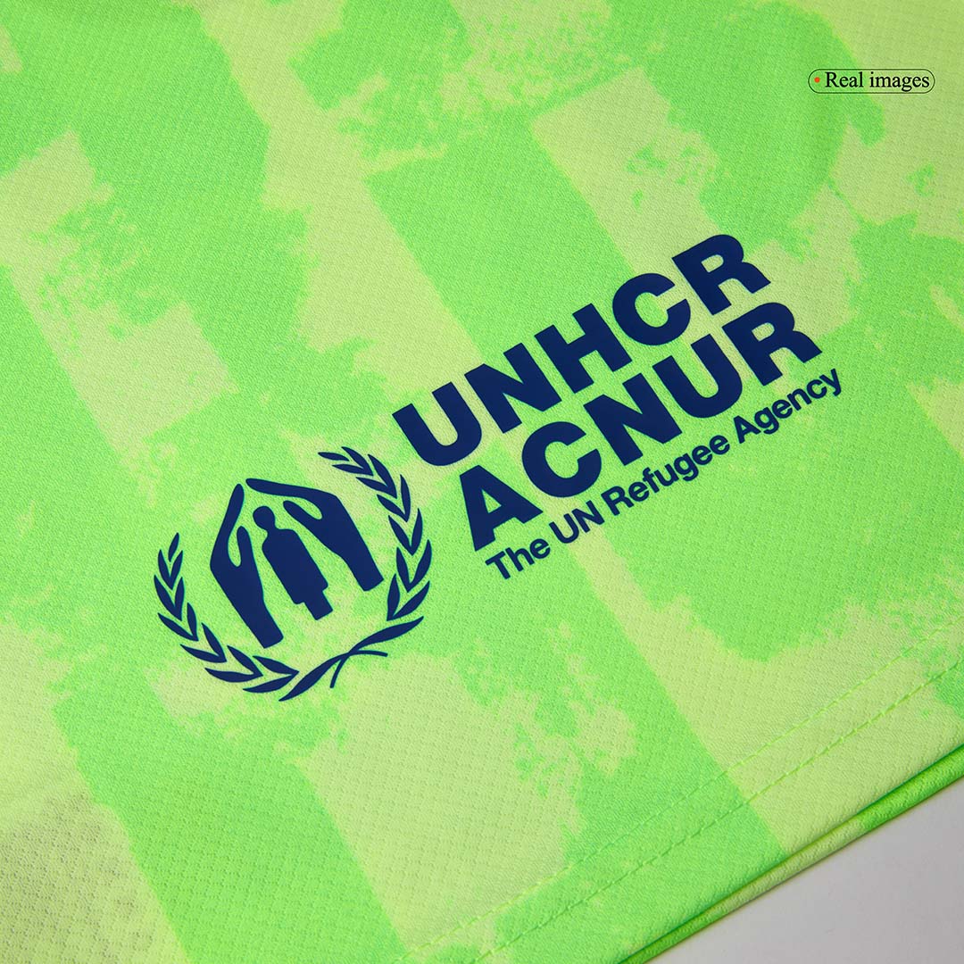 Kit de fútbol infantil de visitante del Barcelona (camiseta y pantalón corto) 2024/25 - UCL (logotipo de Spotify sin texto)