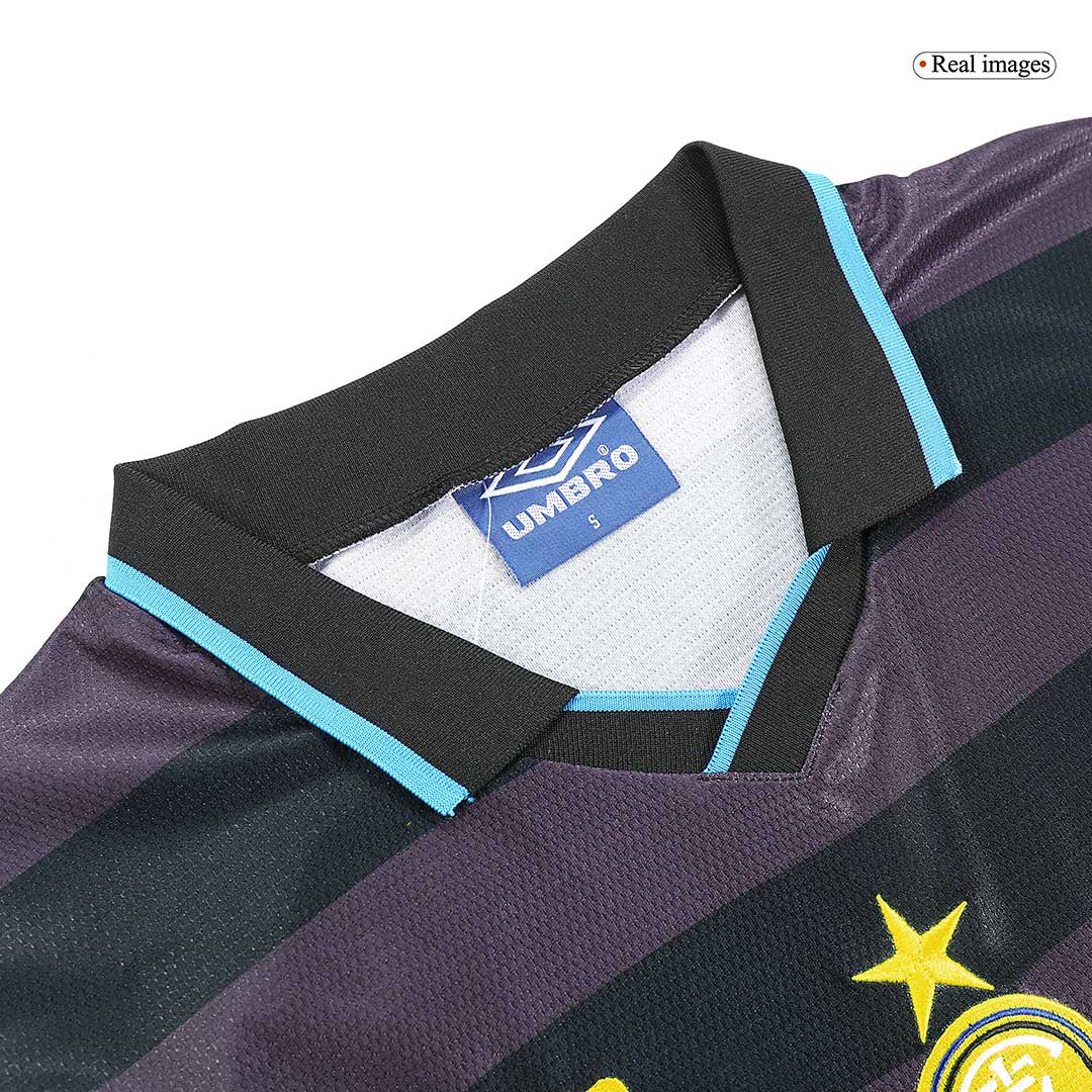 Camiseta retro de fútbol visitante del Inter de Milán 1997/98
