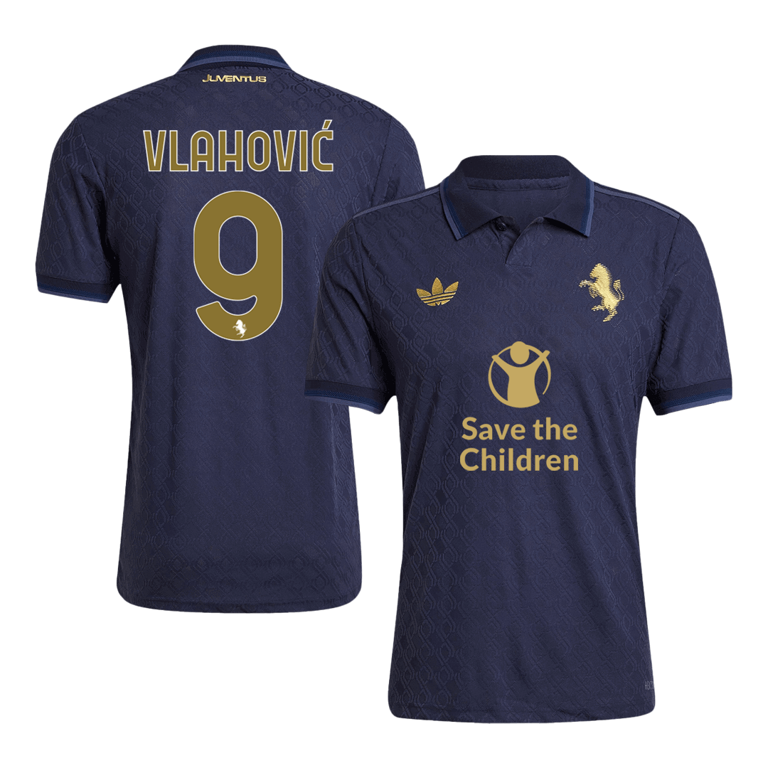 Camiseta de fútbol de visitante de la Juventus VLAHOVIĆ #9 2024/25 - Patrocinador de Save The Children