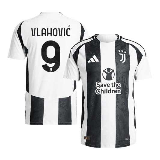 Camiseta de fútbol local auténtica de VLAHOVIĆ #9 de la Juventus 2024/25 - Patrocinador de Save The Children