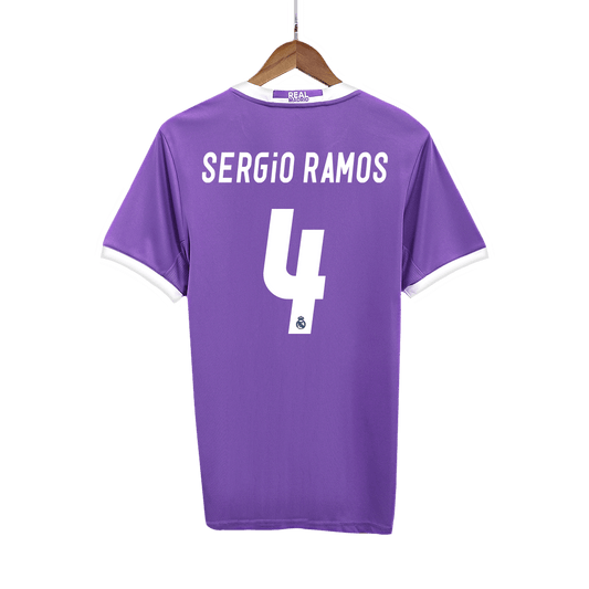 Camiseta de fútbol vintage del Real Madrid SERGIO RAMOS #4 Visitante 2016/17