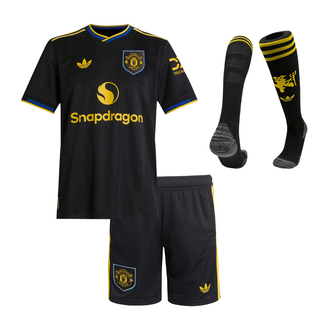 Kit de fútbol infantil de visitante del Manchester United (Kit, pantalón corto y calcetines) 2025/26