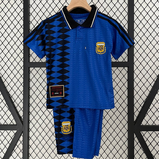 Conjunto retro infantil de Argentina 2005-2006