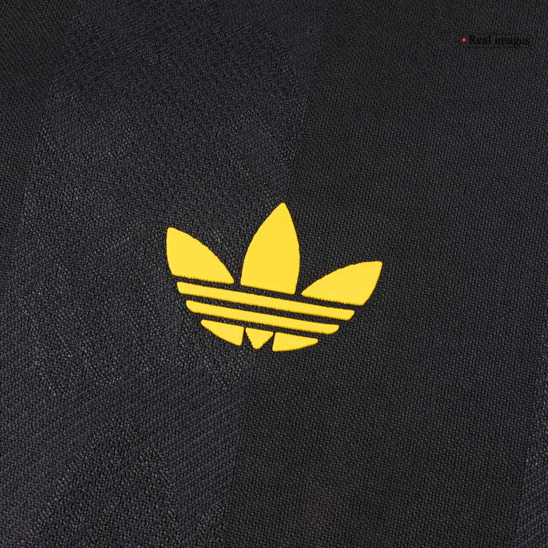 Camiseta de fútbol visitante del Manchester United 2025/26, número 7