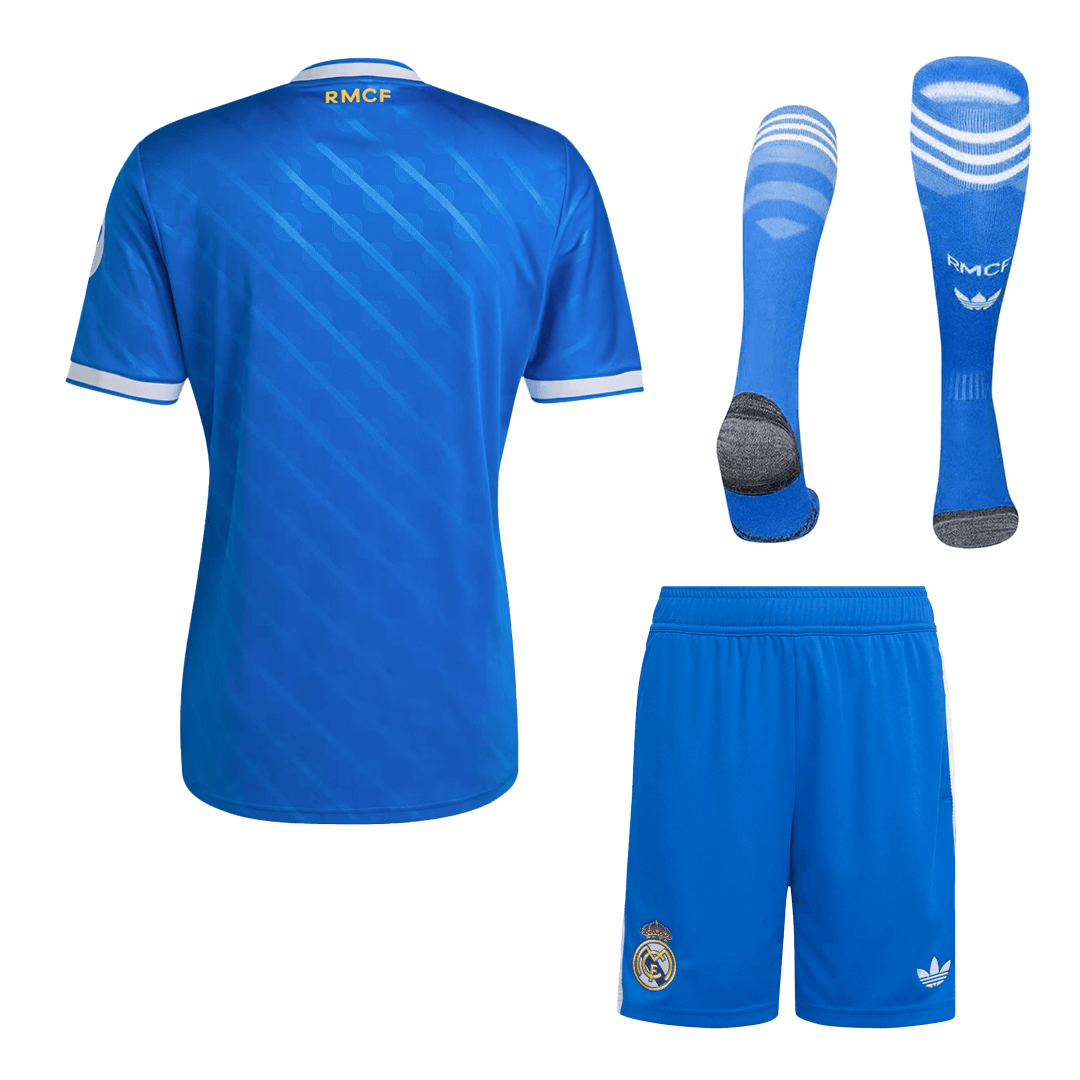 Kit de camiseta de fútbol de la tercera equipación del Real Madrid 2025/26