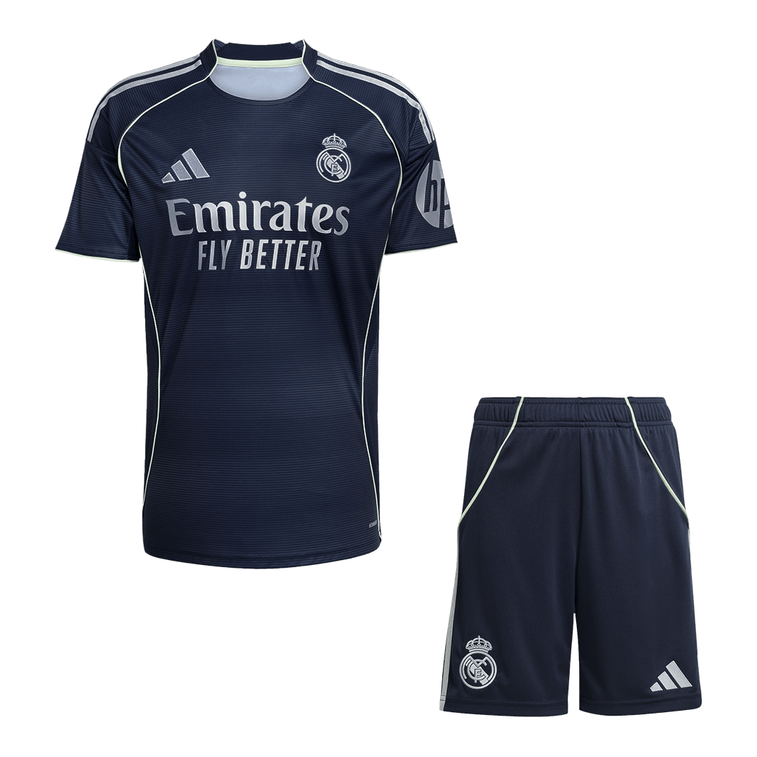 Kit de camiseta de fútbol visitante del Real Madrid 2025/26