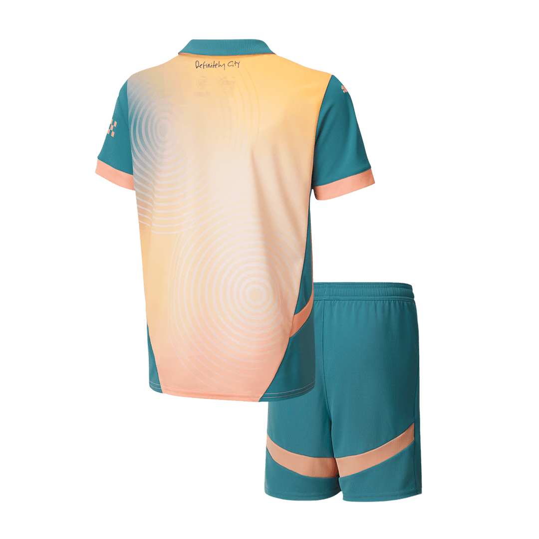 Kit de fútbol infantil del Manchester City (4.ª equipación visitante, "Definitely City") (Kit y pantalón corto) 2024/25
