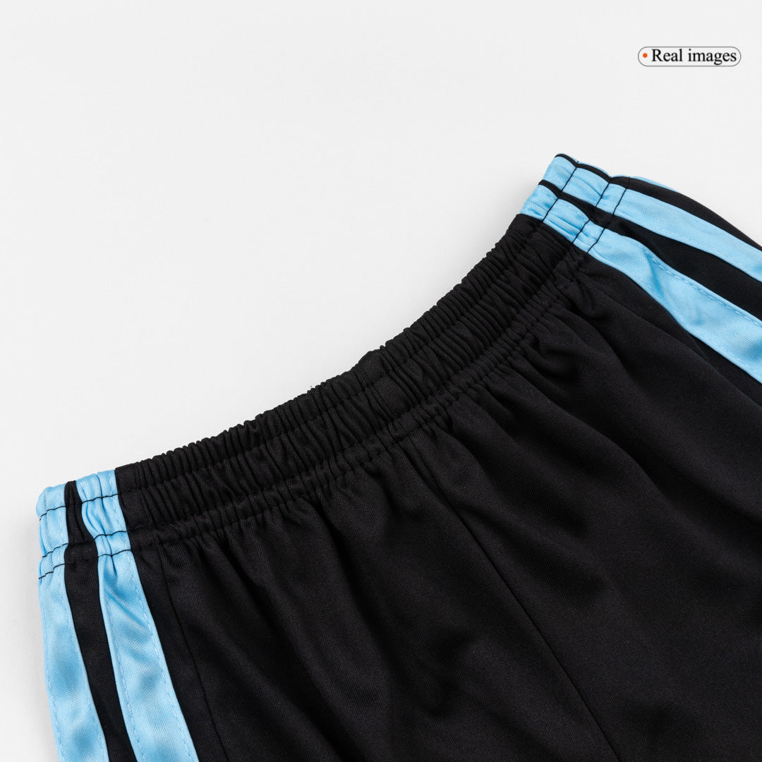 Kit de camiseta de fútbol local de Argentina para niños (camiseta, pantalón corto y medias) 2025/26
