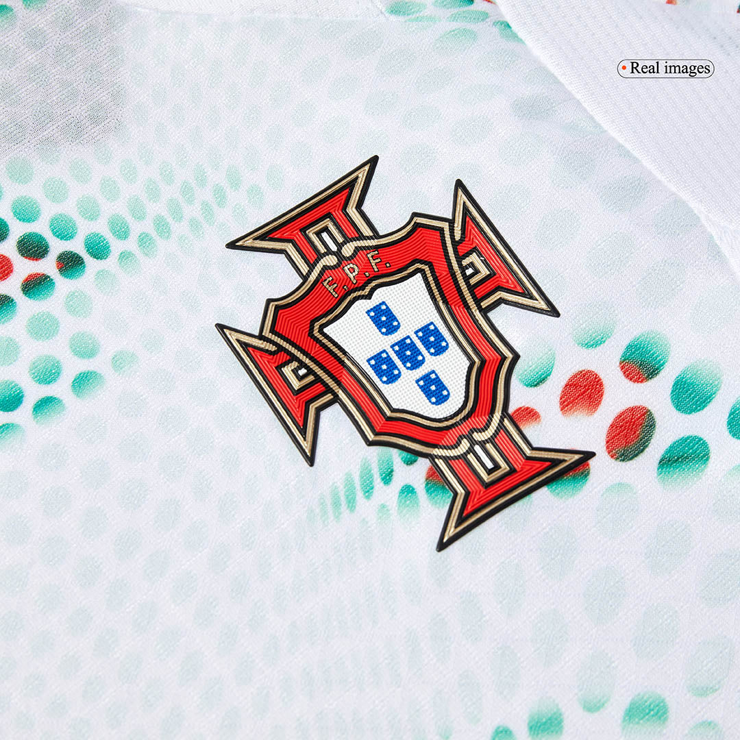 Camiseta de fútbol visitante auténtica de Ronaldo #7 de Portugal 2025, blanca
