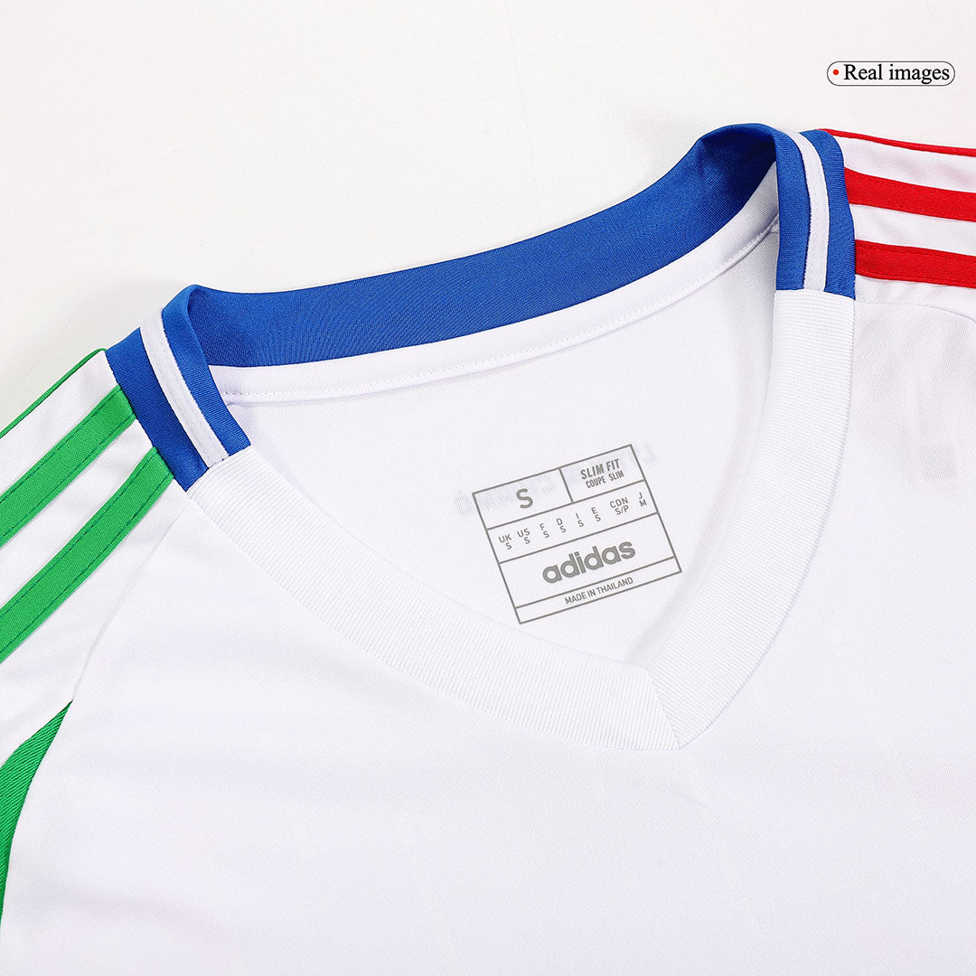 Kit de fútbol de visitante de Italia (camiseta y pantalón corto) para la Eurocopa 2024