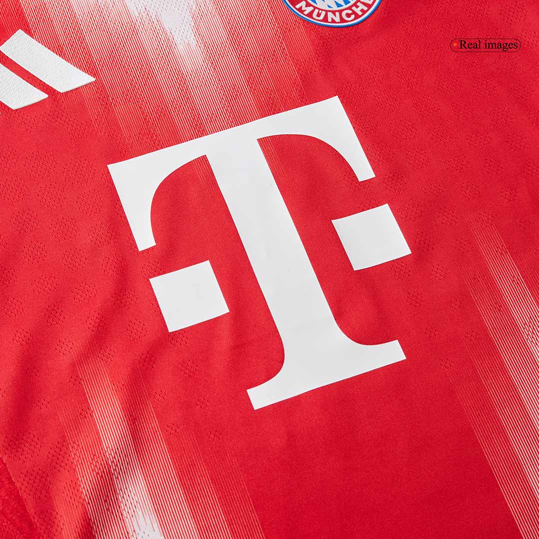 Auténtica camiseta de fútbol local UPAMECANO #2 del Bayern Múnich 2025/26