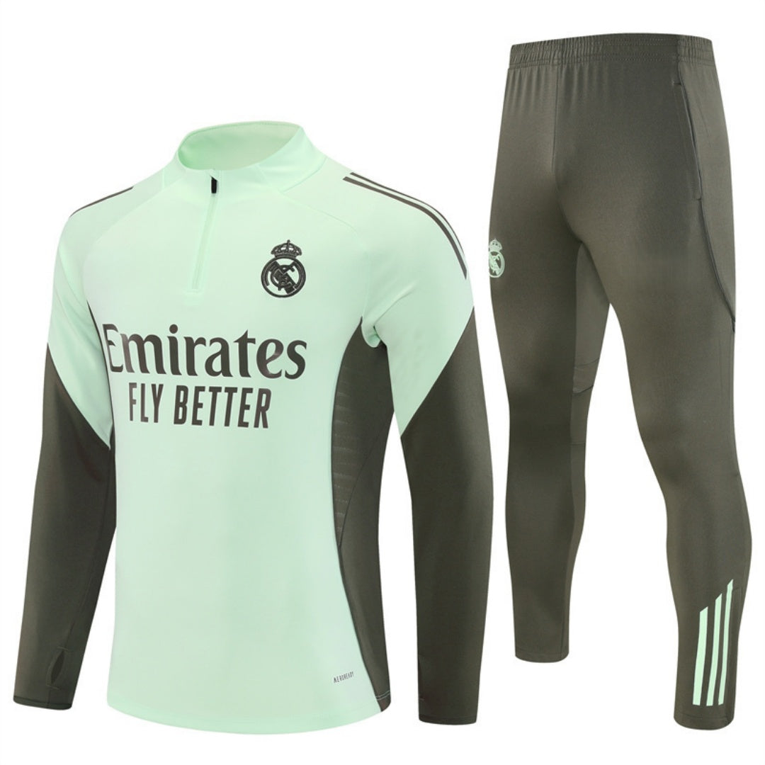 Conjunto verde del Real Madrid 25/26