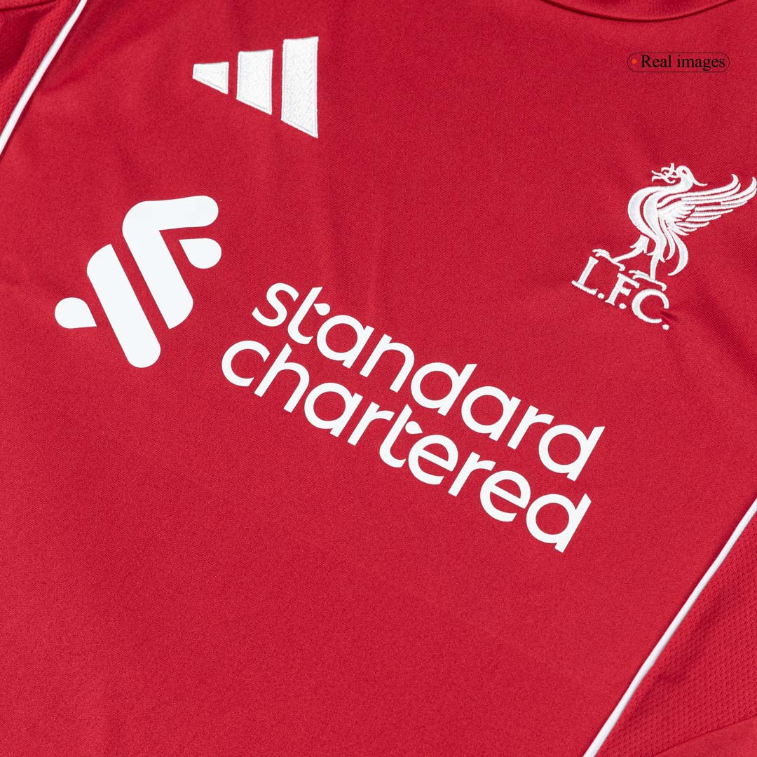 Kit de camiseta de fútbol local del Liverpool (camiseta, pantalones cortos y calcetines) 2025/26