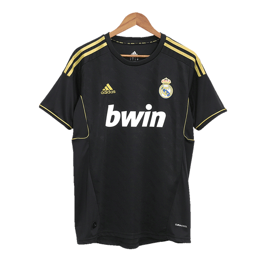 Camiseta de fútbol vintage de visitante del Real Madrid 2011/12