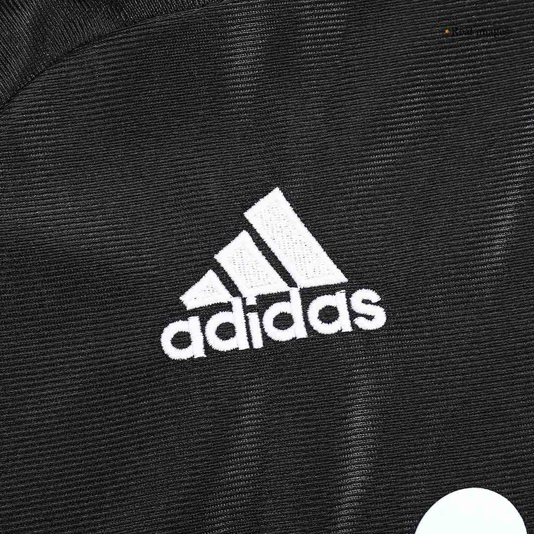 Camiseta de fútbol vintage de visitante del Real Madrid 99/01