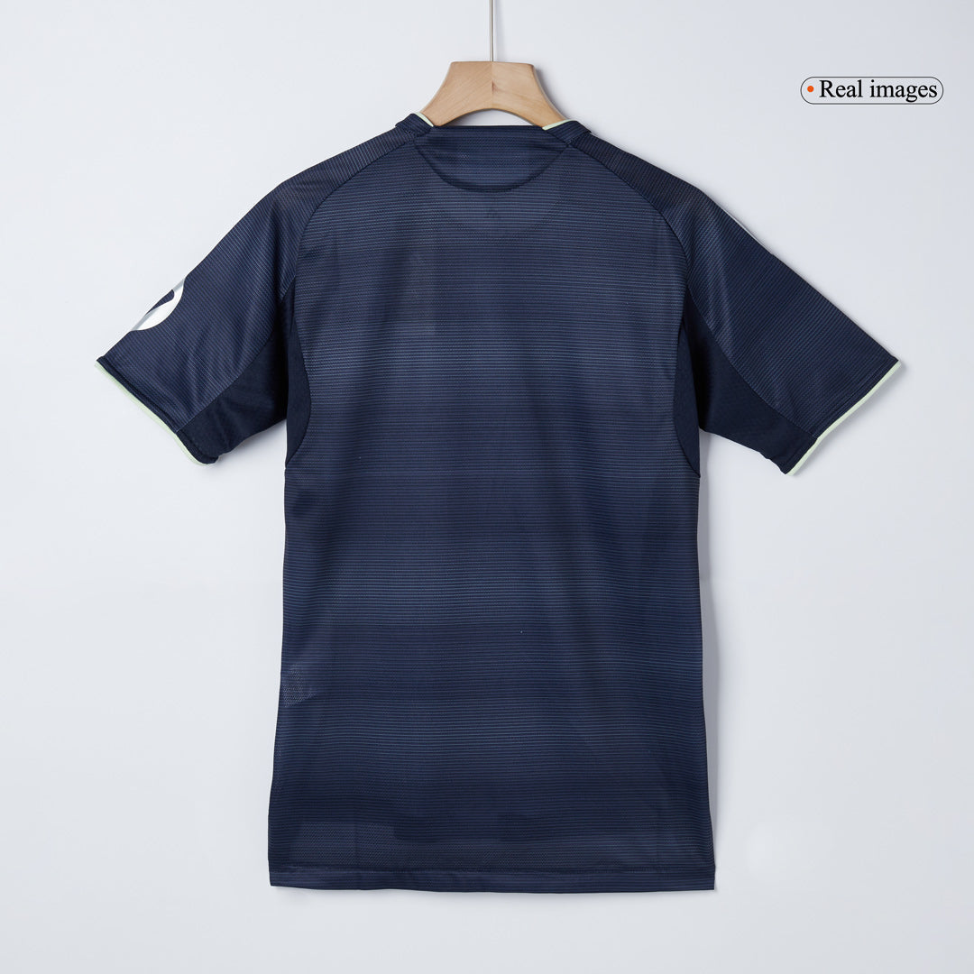 Camiseta de fútbol visitante del Real Madrid VALVERDE #8 2025/26 auténtica