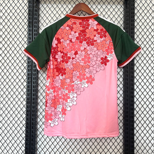 Camiseta rosa especial de anime japonés 2024-2025