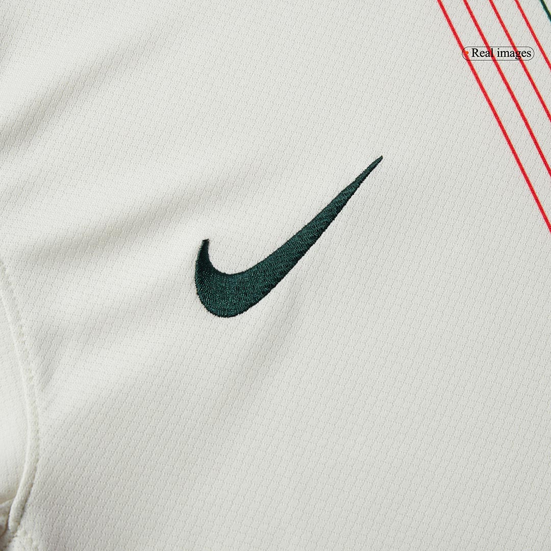 Kit de visitante del Chelsea (camiseta, pantalones cortos y calcetines) 2025/26, color blanco