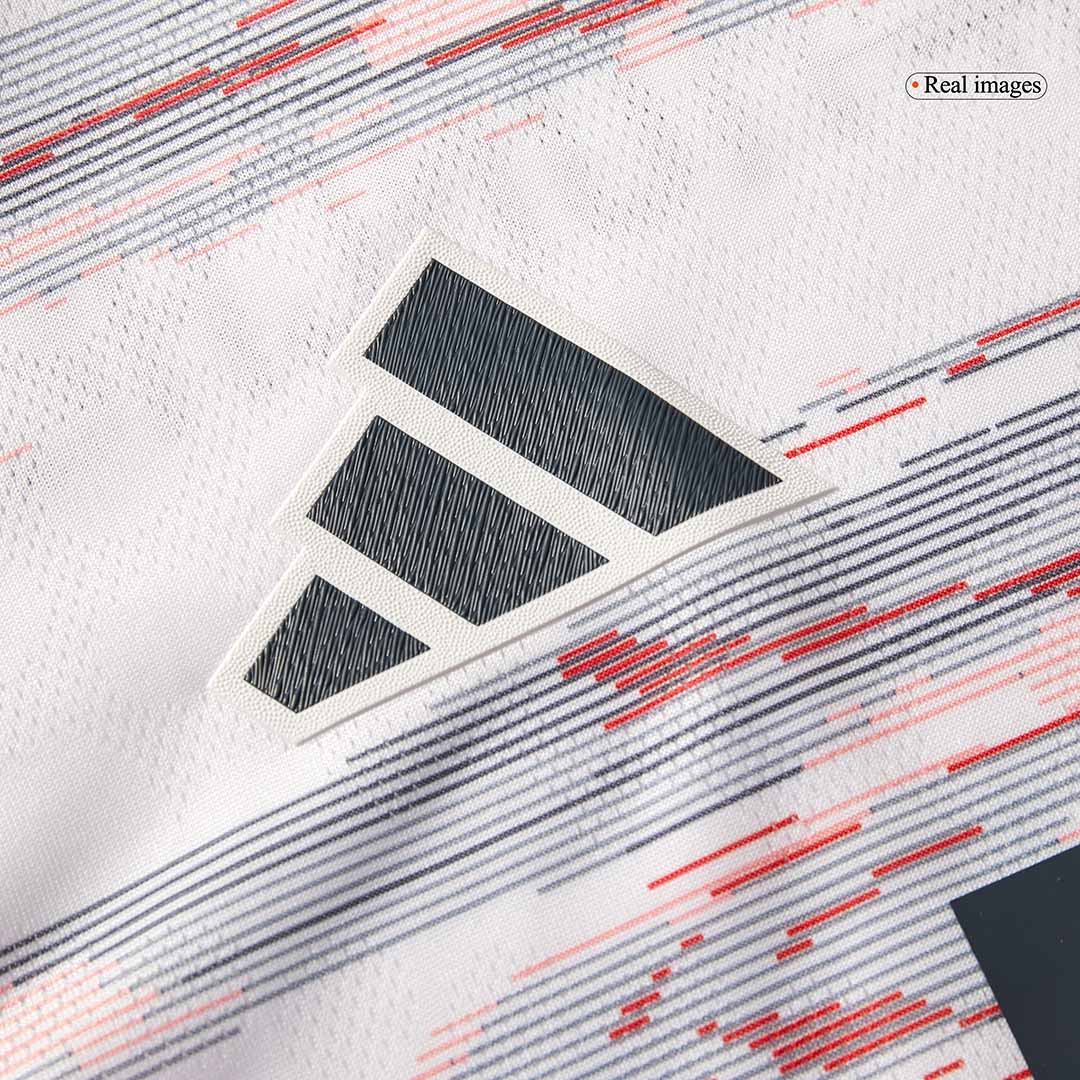 Camiseta de fútbol de visitante auténtica OLISE #17 del Bayern Múnich 2025/26